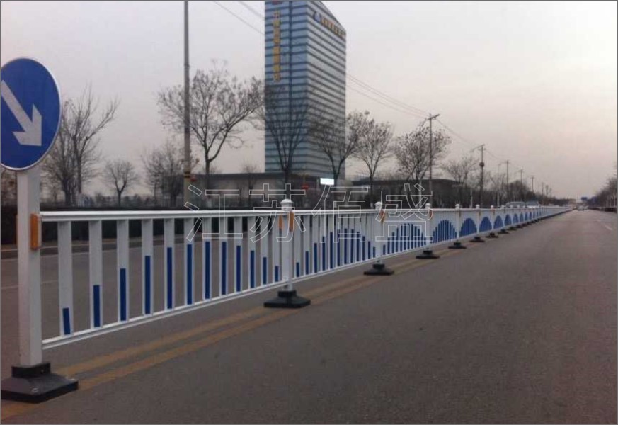 道路護欄價格