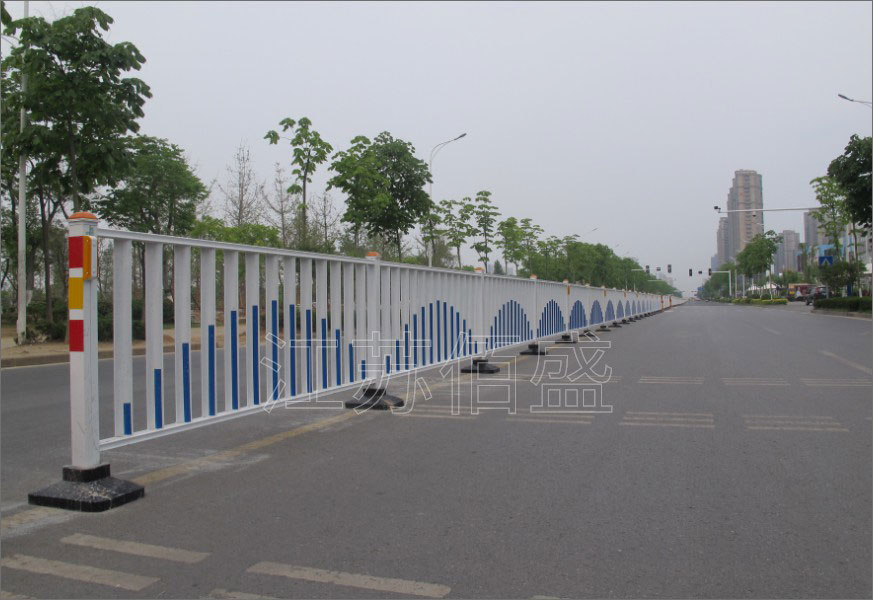 道路護欄安裝