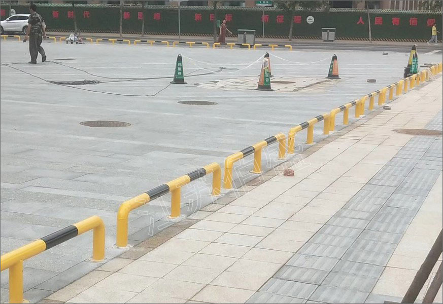 不銹鋼護(hù)欄,不銹鋼護(hù)欄安裝,不銹鋼護(hù)欄生產(chǎn)廠家